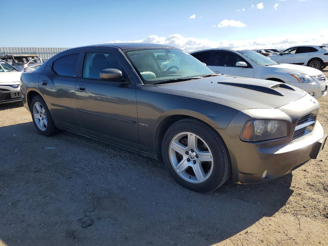 2010 DODGE CHARGER