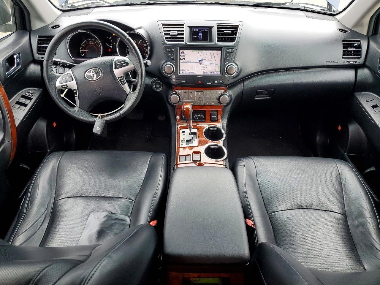 2012 TOYOTA HIGHLANDER