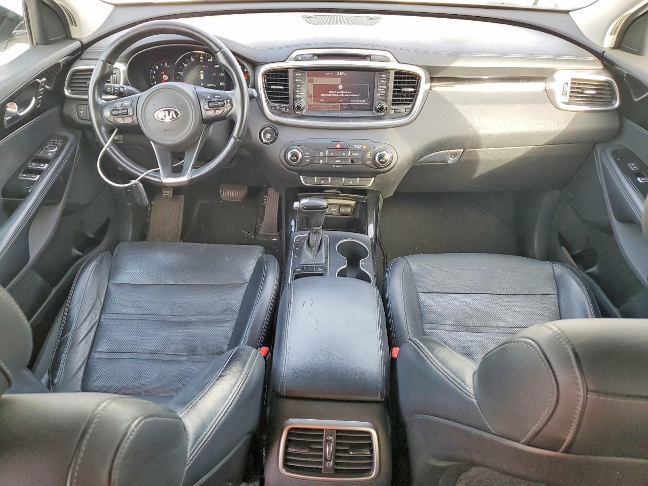 2017 KIA SORENTO