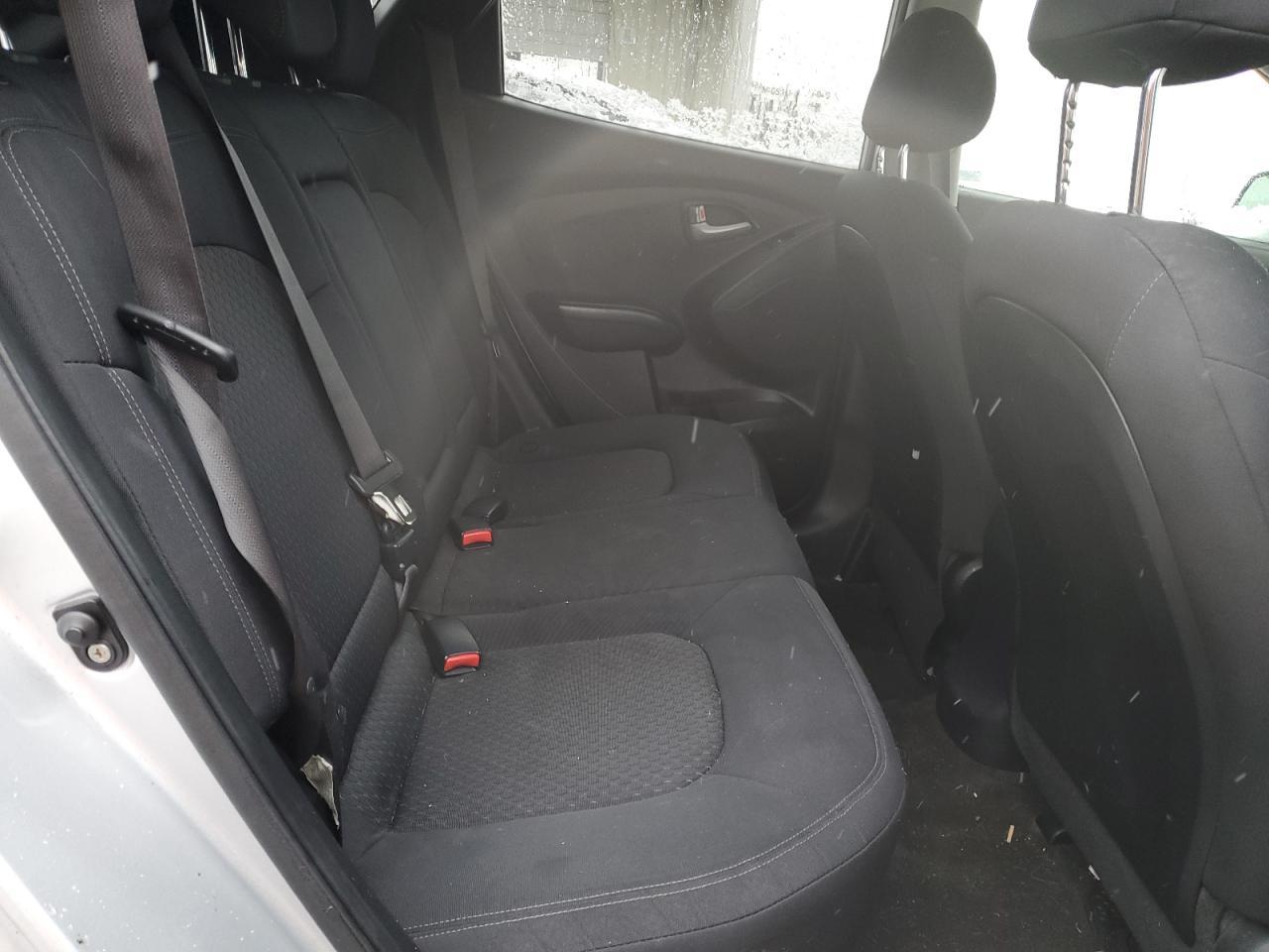 2012 HYUNDAI TUCSON