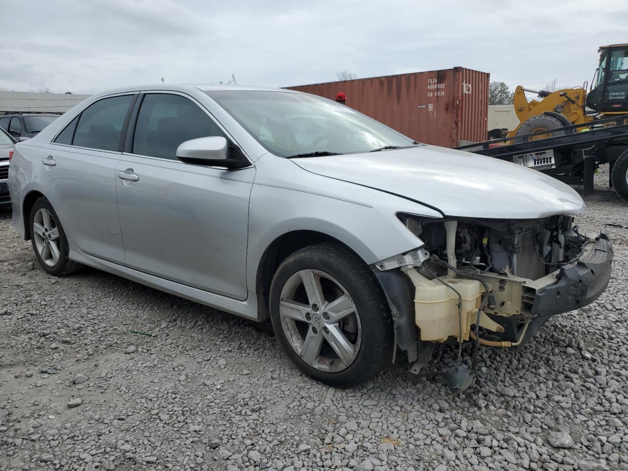 2013 TOYOTA CAMRY