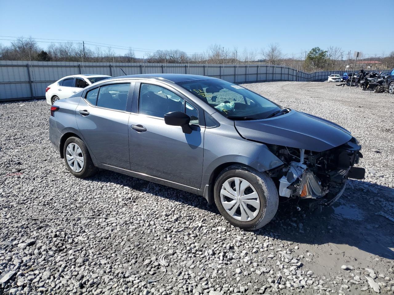 2021 NISSAN VERSA