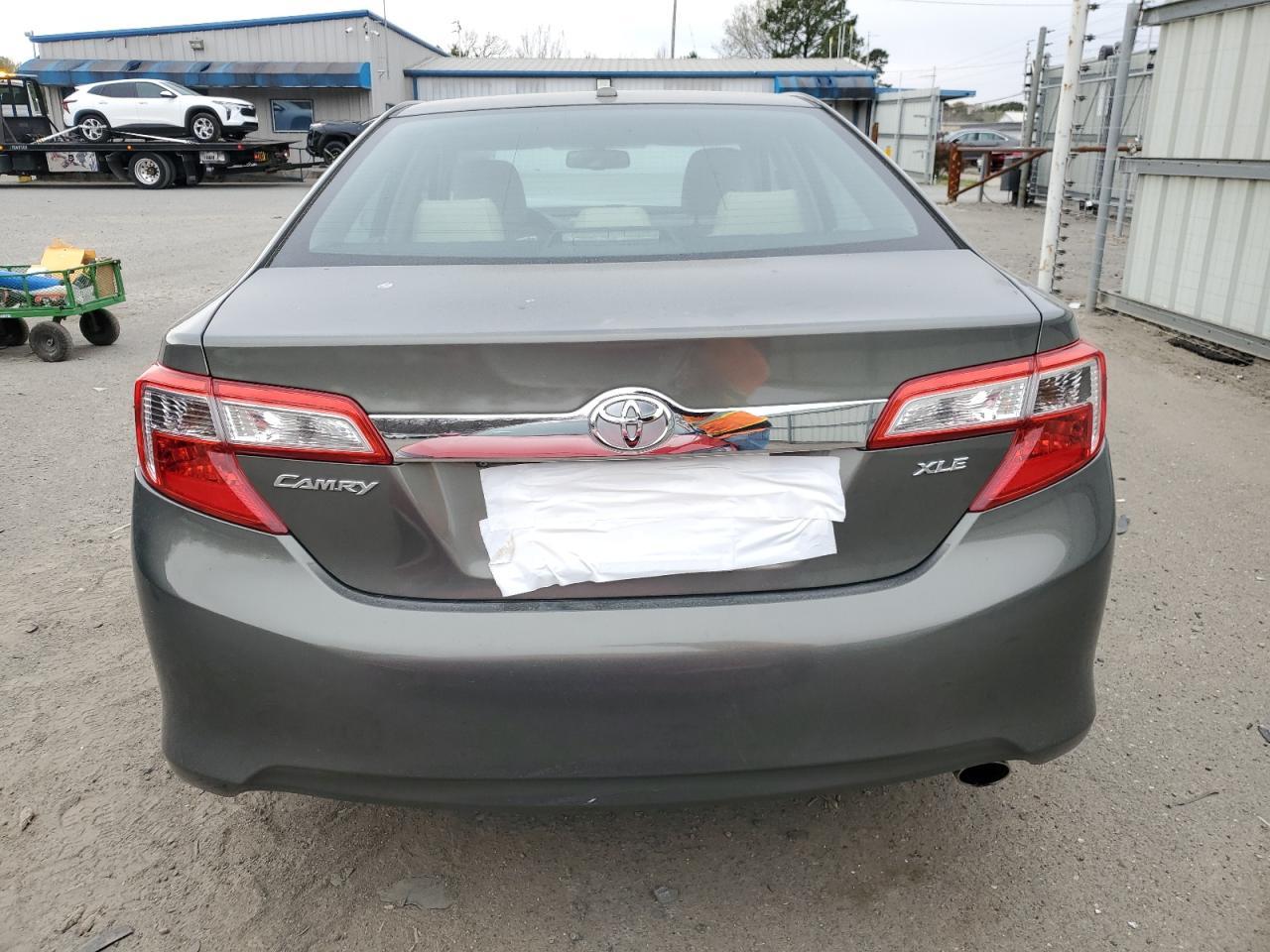 2012 TOYOTA CAMRY