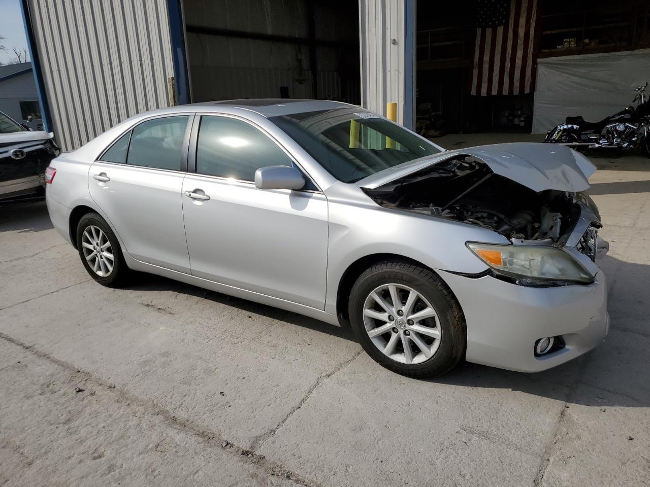 2010 TOYOTA CAMRY