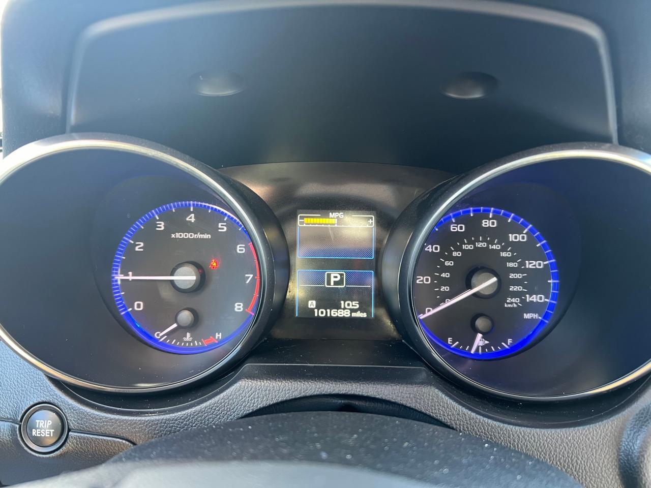 2015 SUBARU Legacy