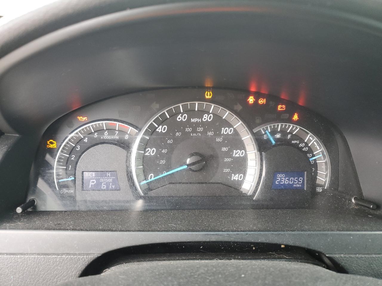 2013 TOYOTA CAMRY