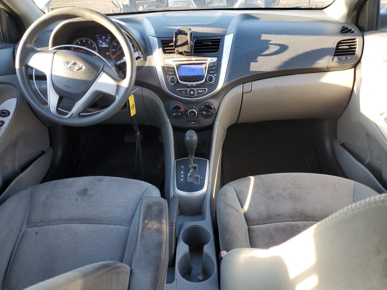 2012 HYUNDAI ACCENT