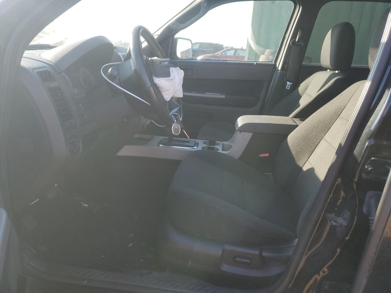 2009 FORD ESCAPE