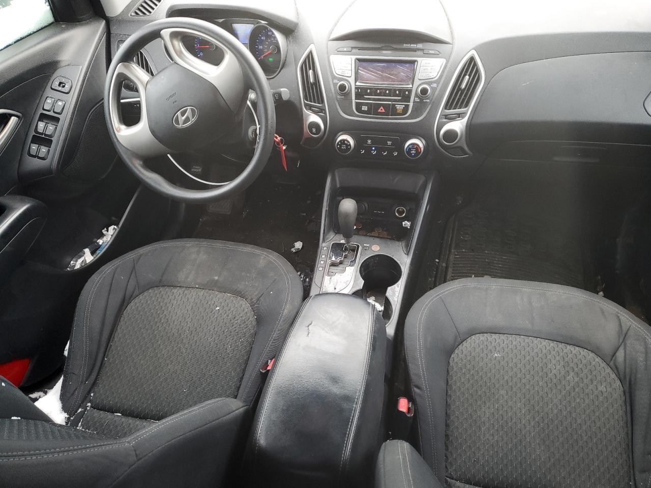 2012 HYUNDAI TUCSON