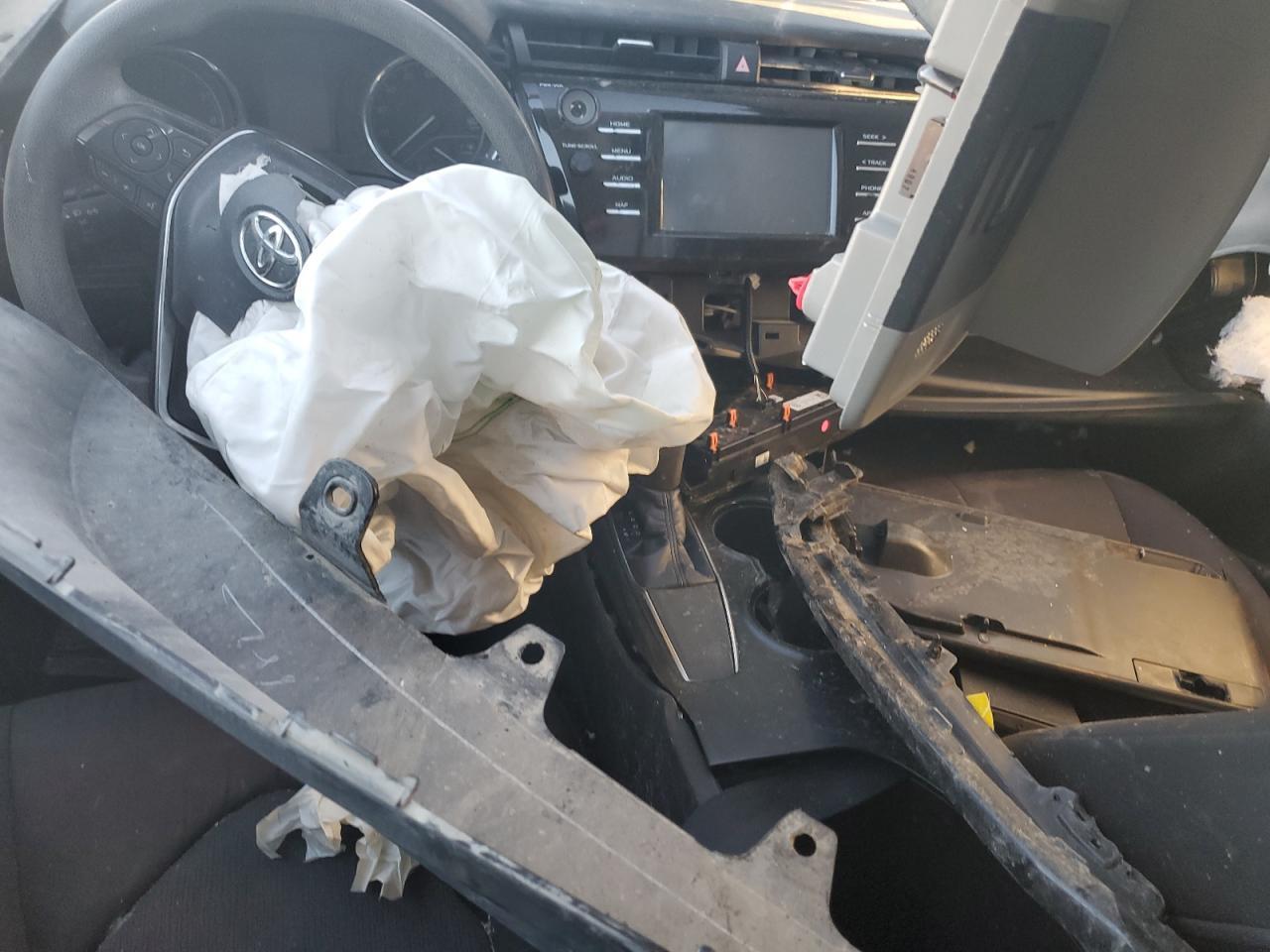 2019 TOYOTA CAMRY