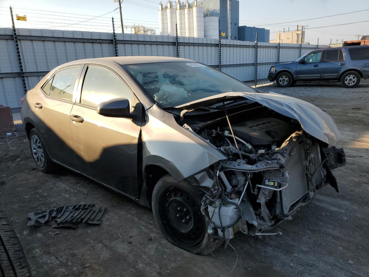 2017 TOYOTA COROLLA