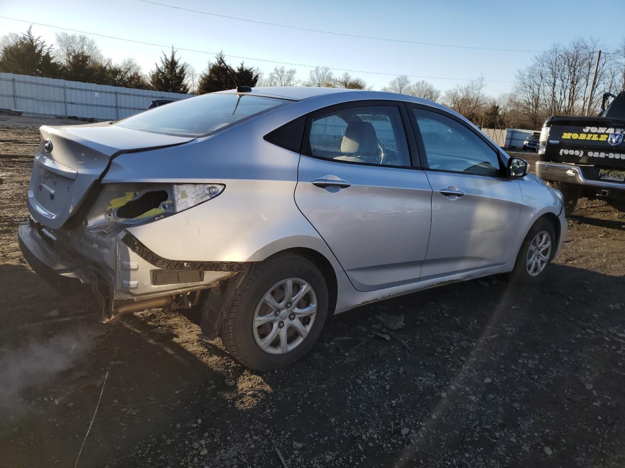 2012 HYUNDAI ACCENT