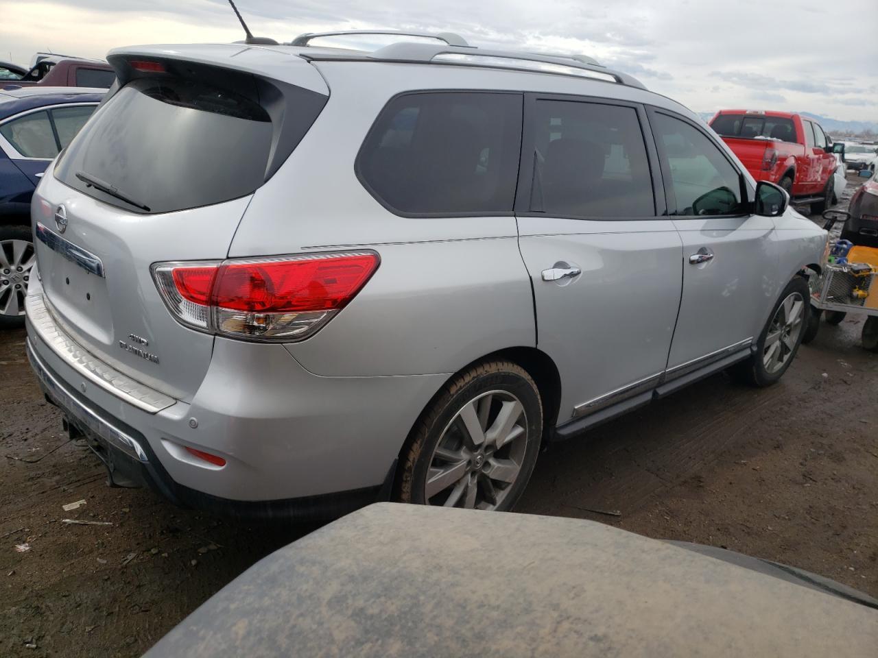 2014 NISSAN PATHFINDER