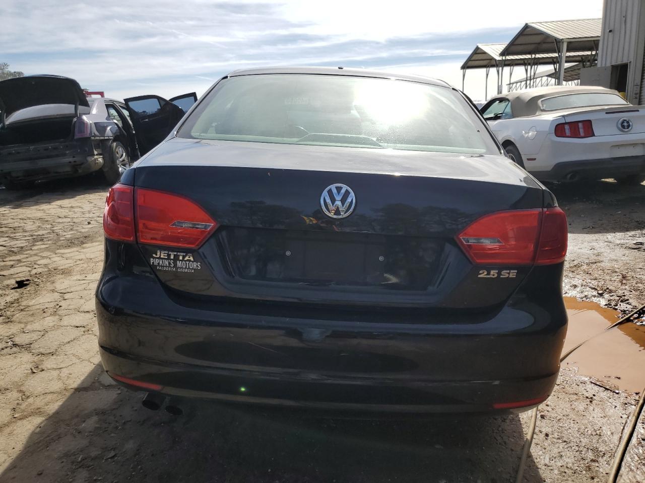 2013 VOLKSWAGEN JETTA