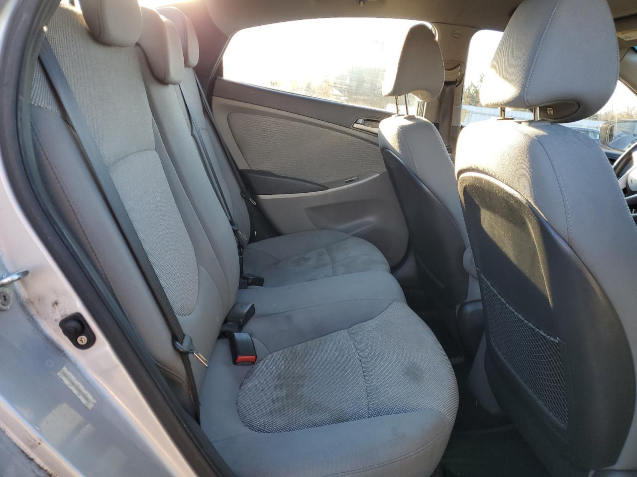 2012 HYUNDAI ACCENT