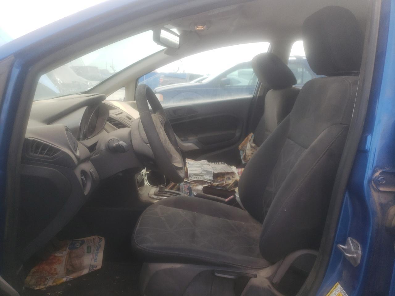 2013 FORD Fiesta