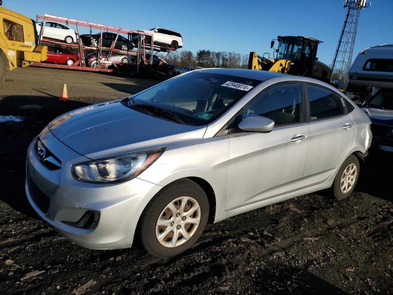 2012 HYUNDAI ACCENT