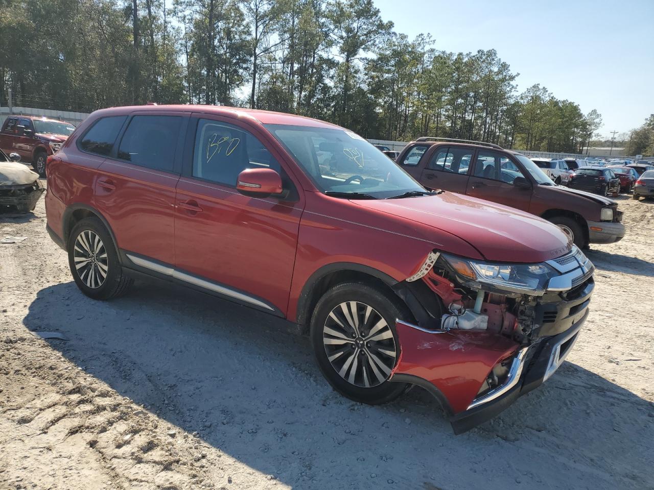 2019 MITSUBISHI outlander