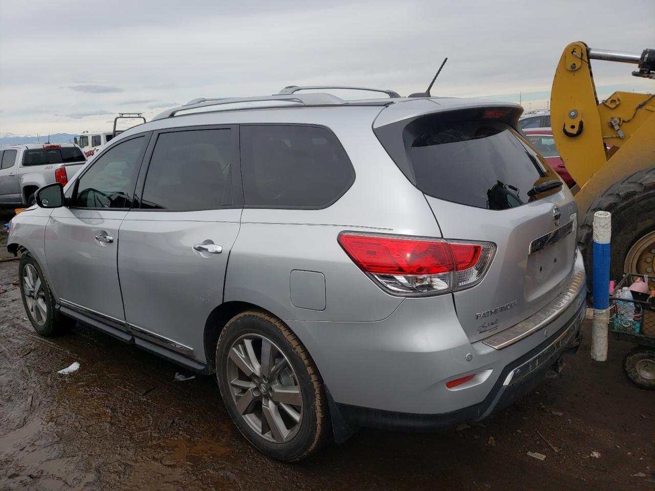 2014 NISSAN PATHFINDER