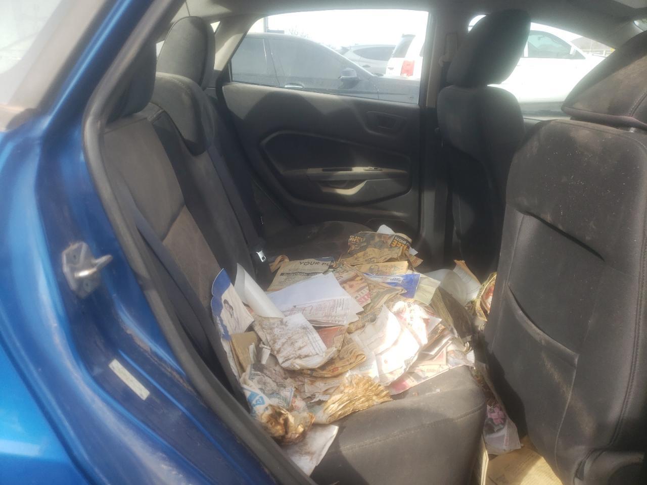 2013 FORD Fiesta