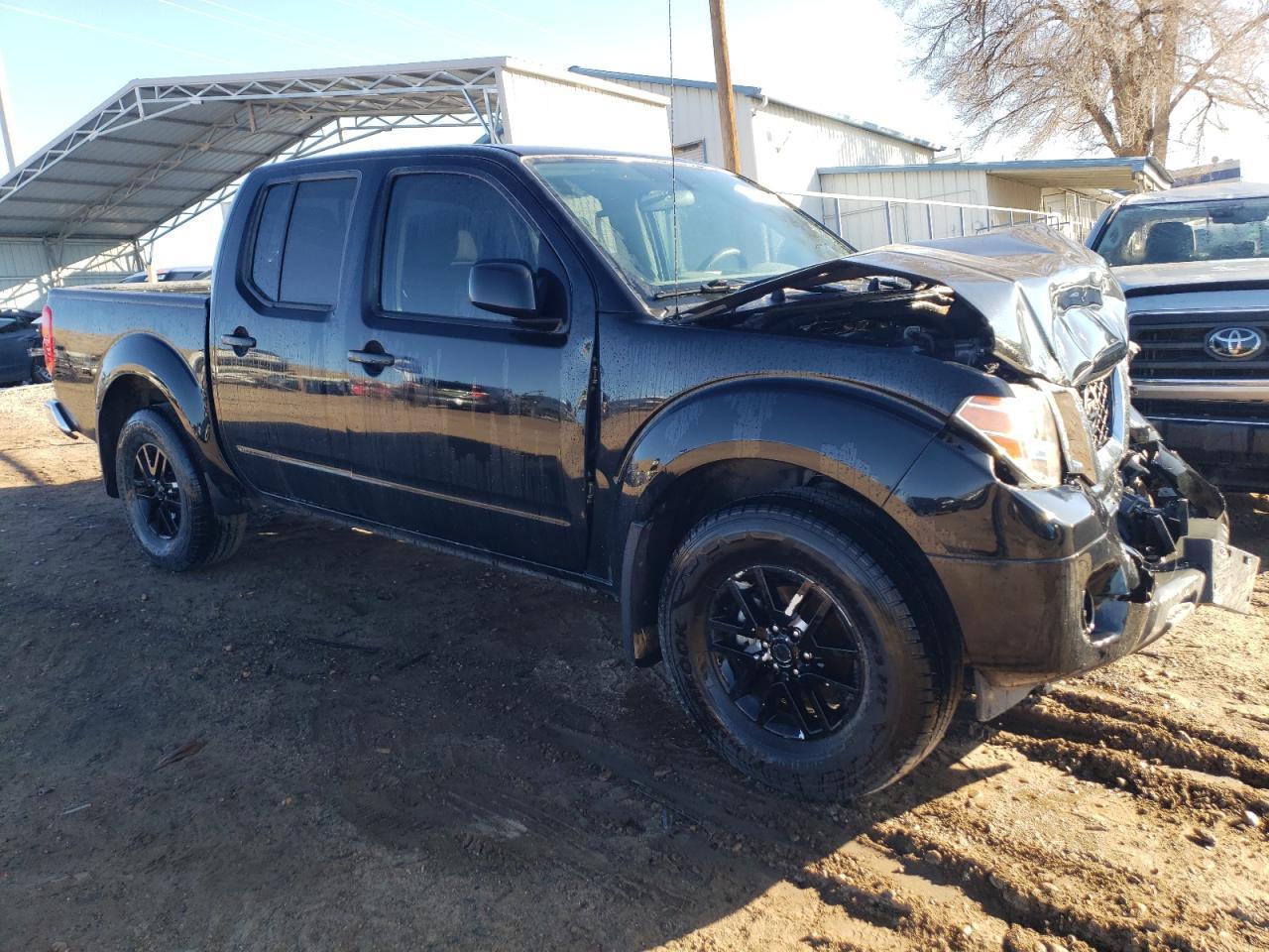 2020 NISSAN Frontier