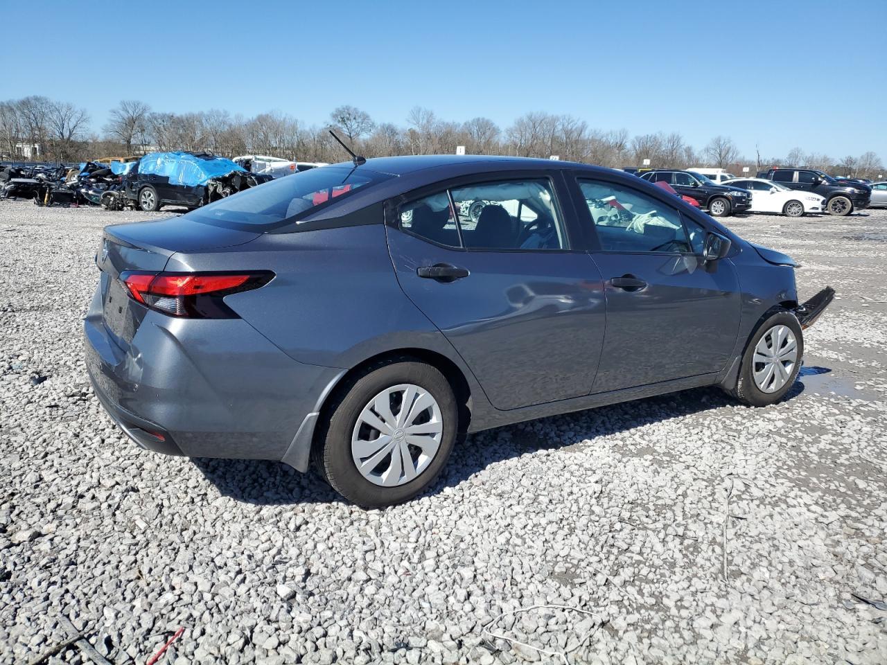 2021 NISSAN VERSA