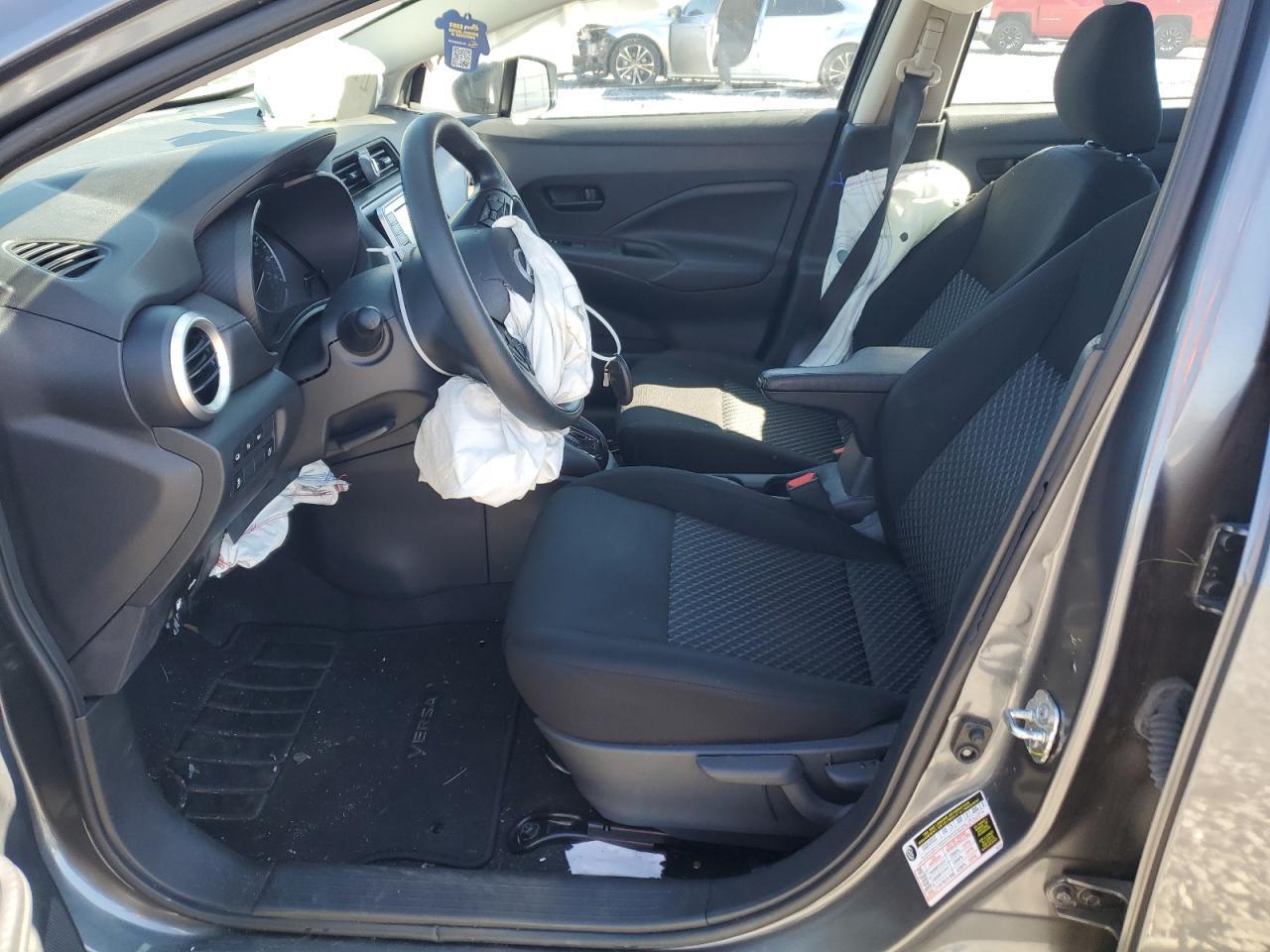 2021 NISSAN VERSA