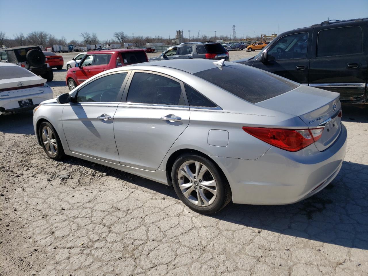 2011 HYUNDAI SONATA