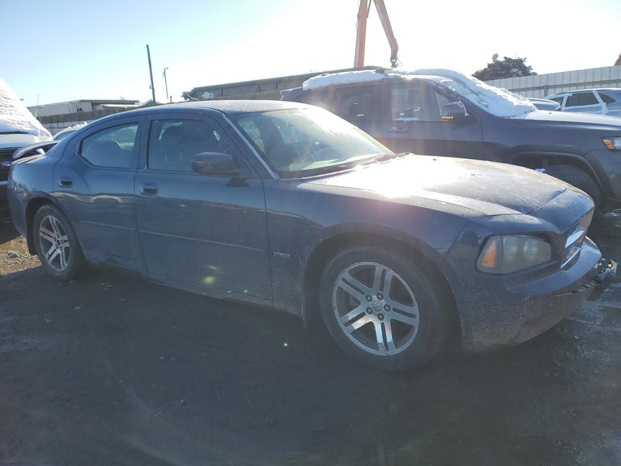 2006 DODGE CHARGER