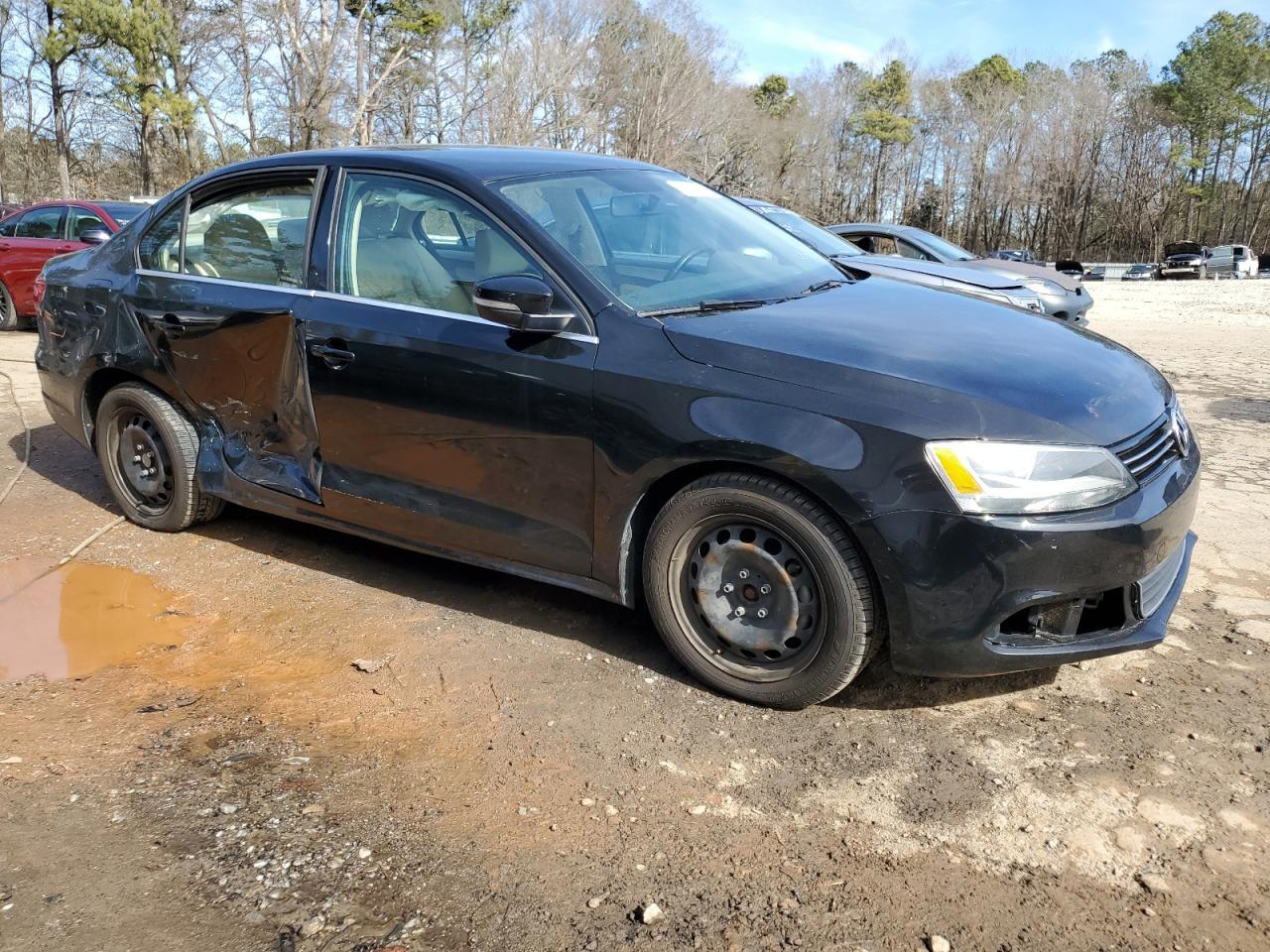 2013 VOLKSWAGEN JETTA