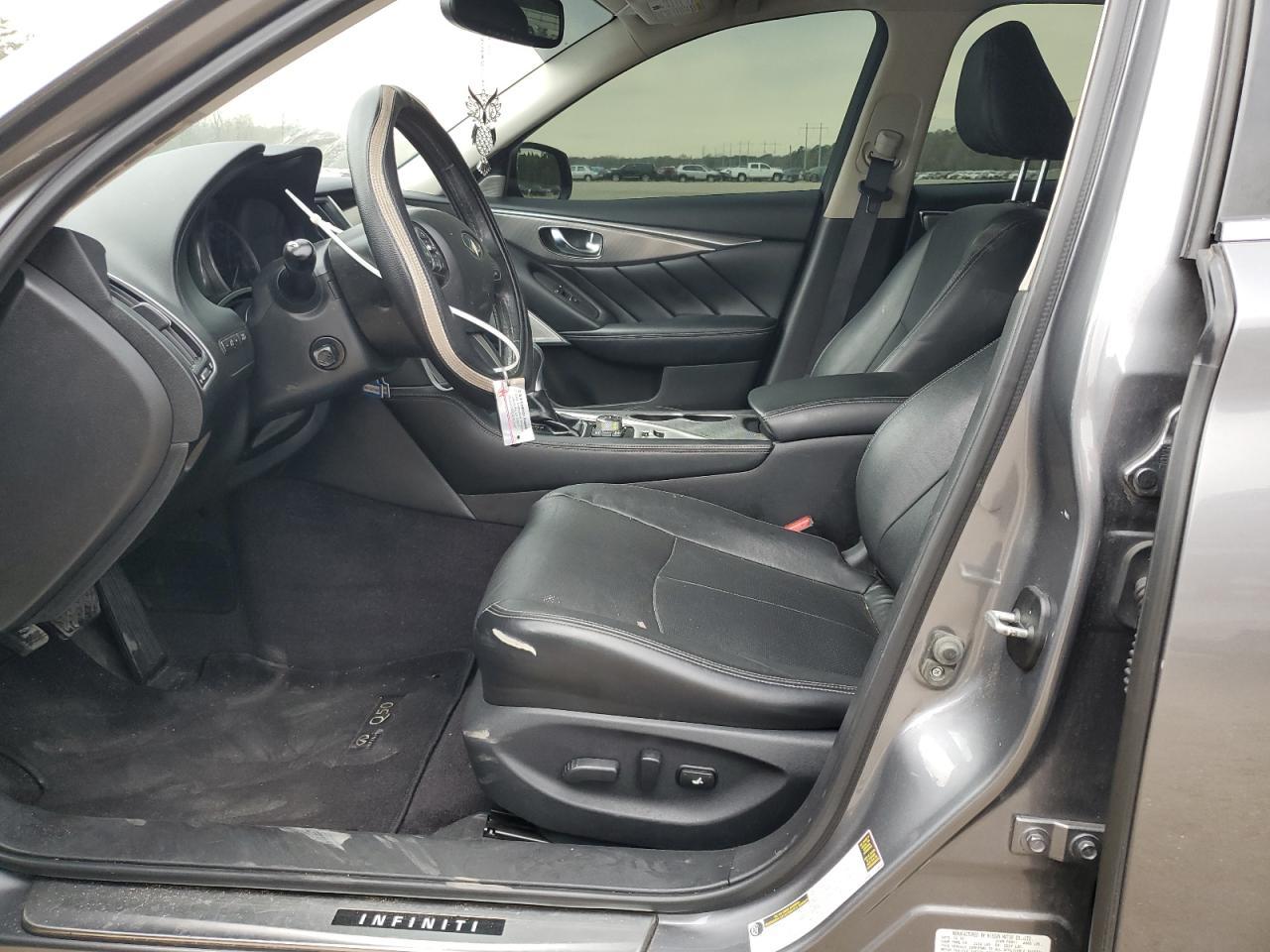 2017 INFINITI Q50