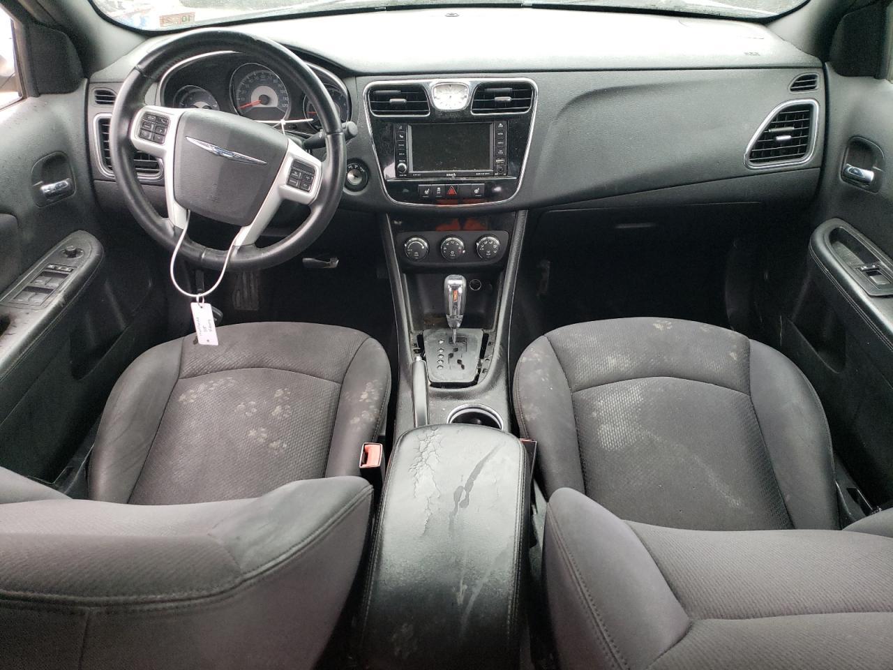 2013 CHRYSLER 200