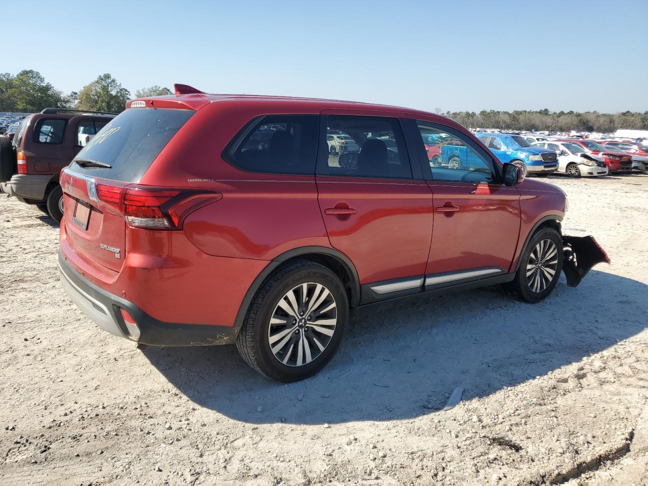 2019 MITSUBISHI outlander