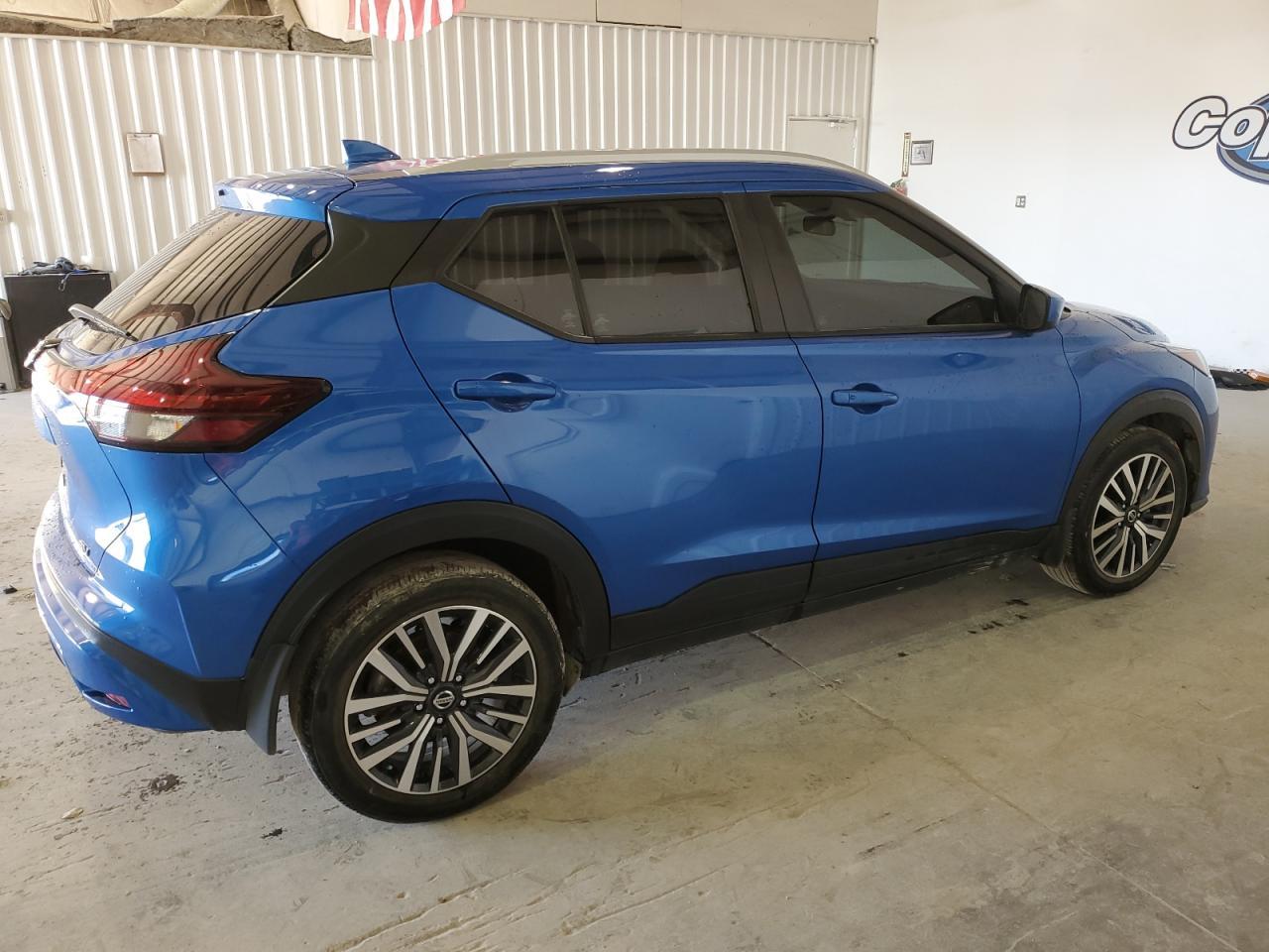 2021 NISSAN KICKS