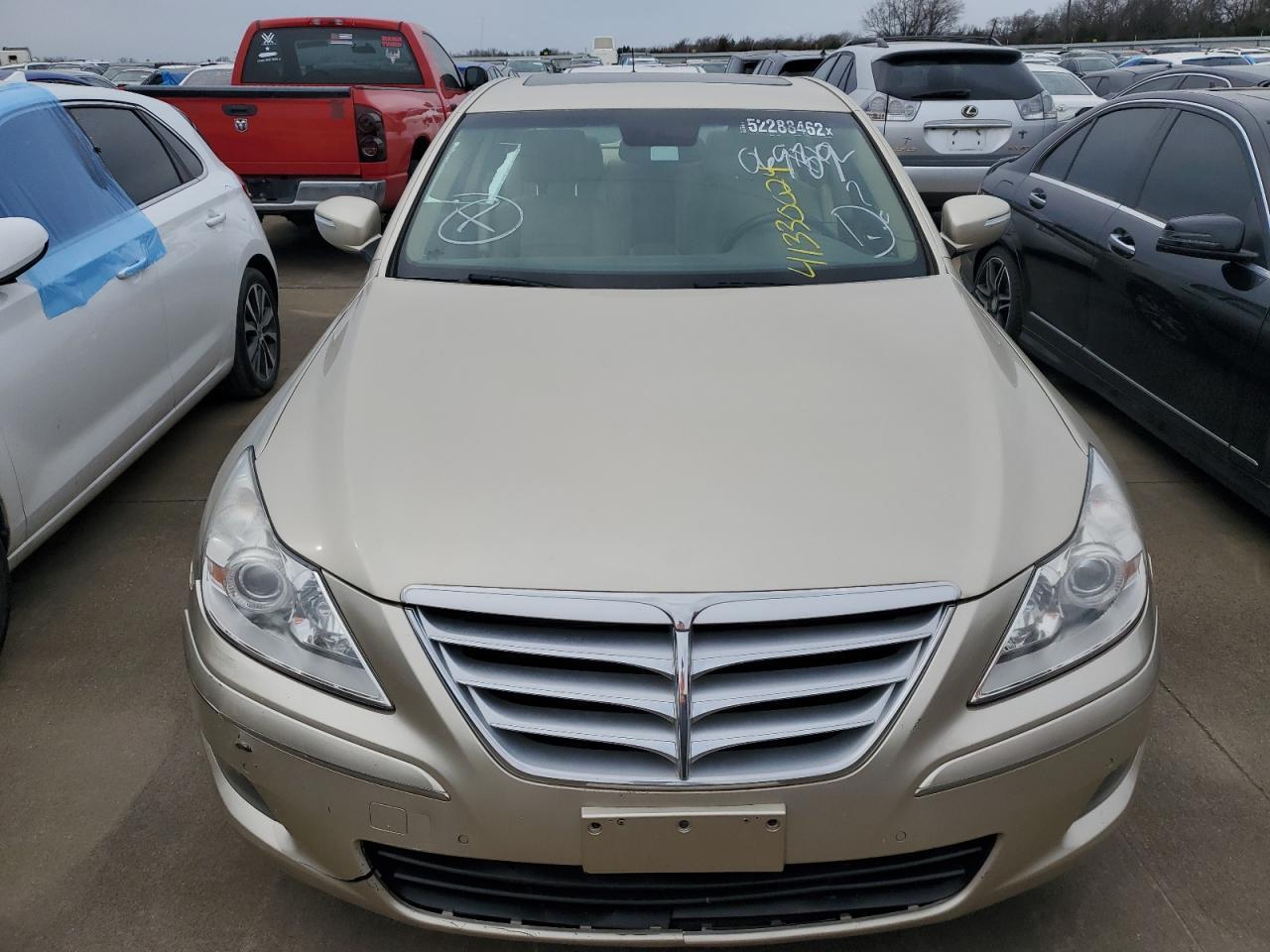2009 HYUNDAI GENESIS