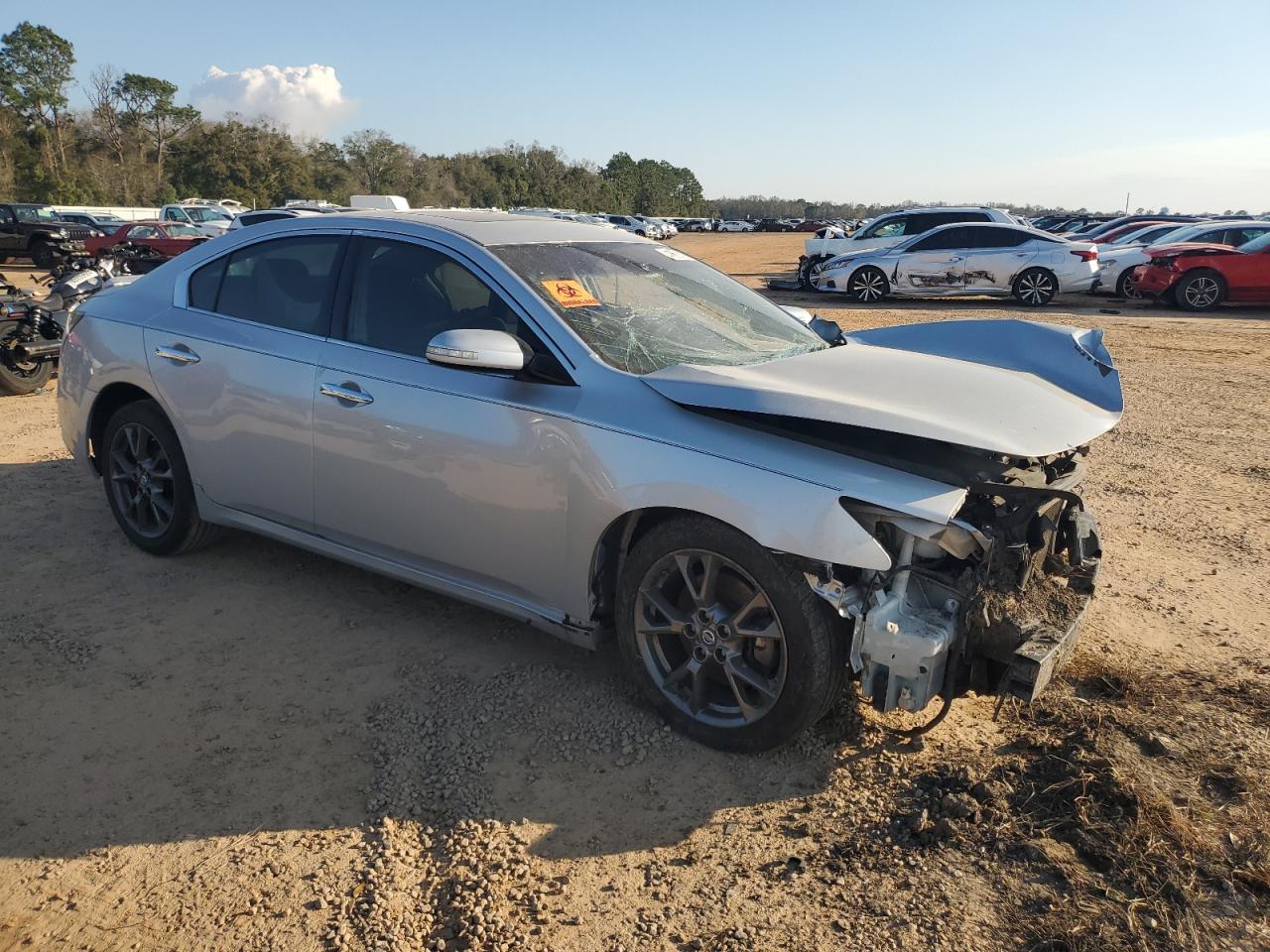 2014 NISSAN Maxima