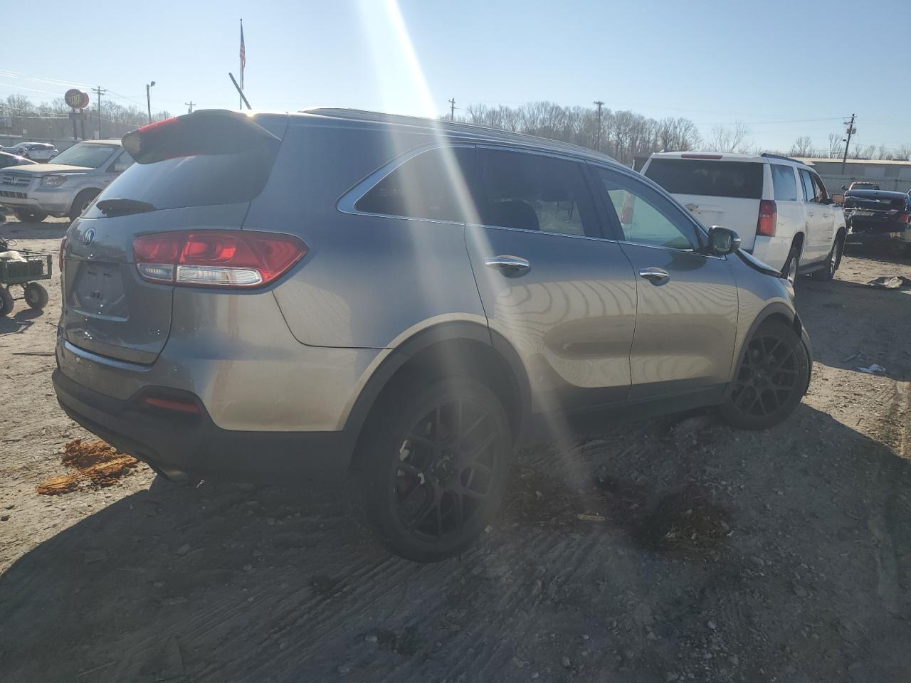 2017 KIA SORENTO
