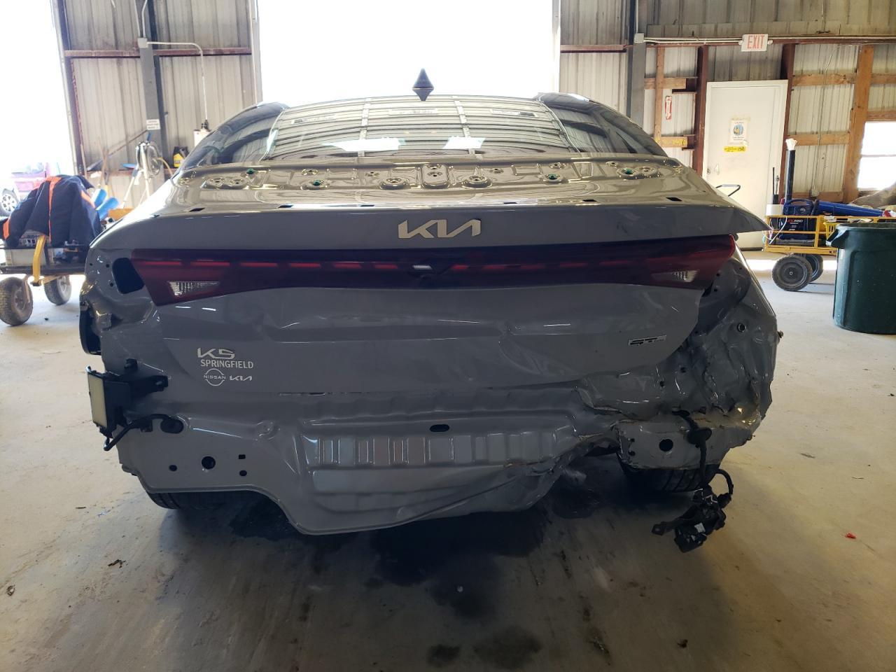 2024 KIA K5