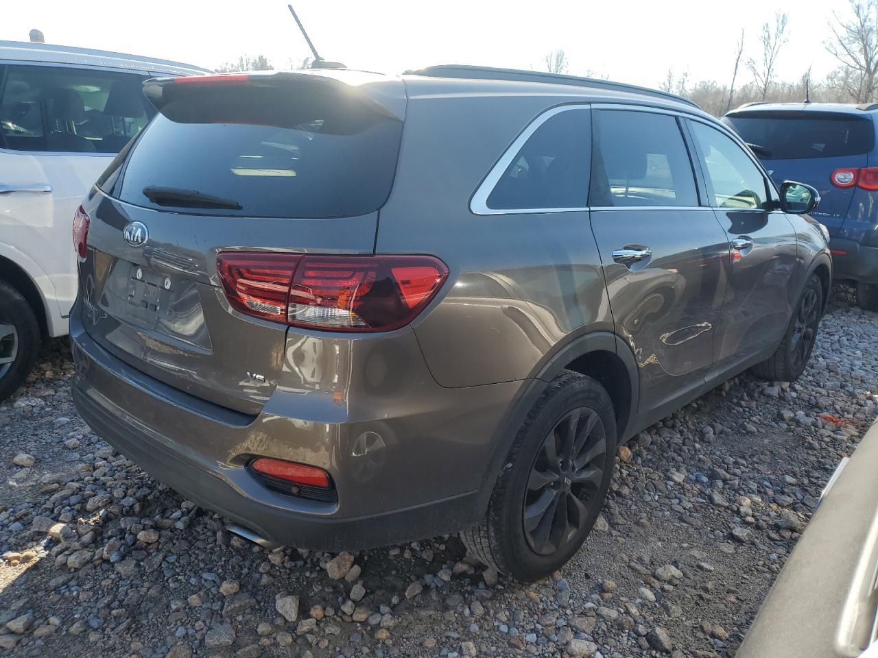 2019 KIA SORENTO