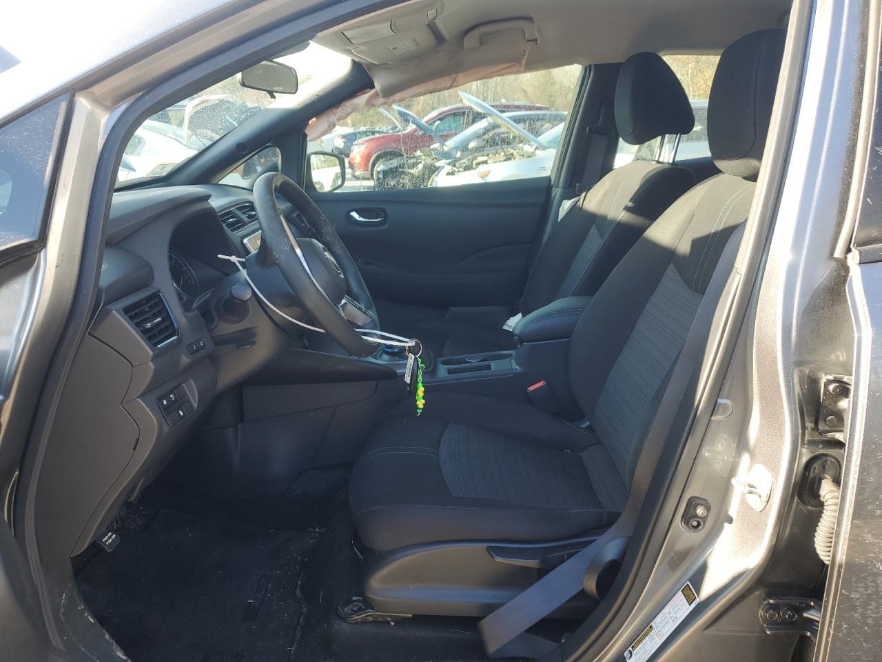 2023 NISSAN LEAF