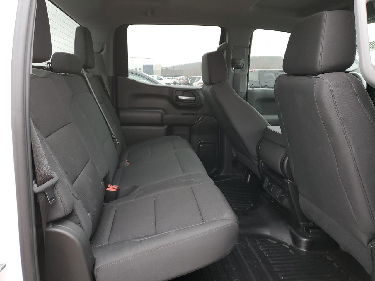 2024 GMC Sierra