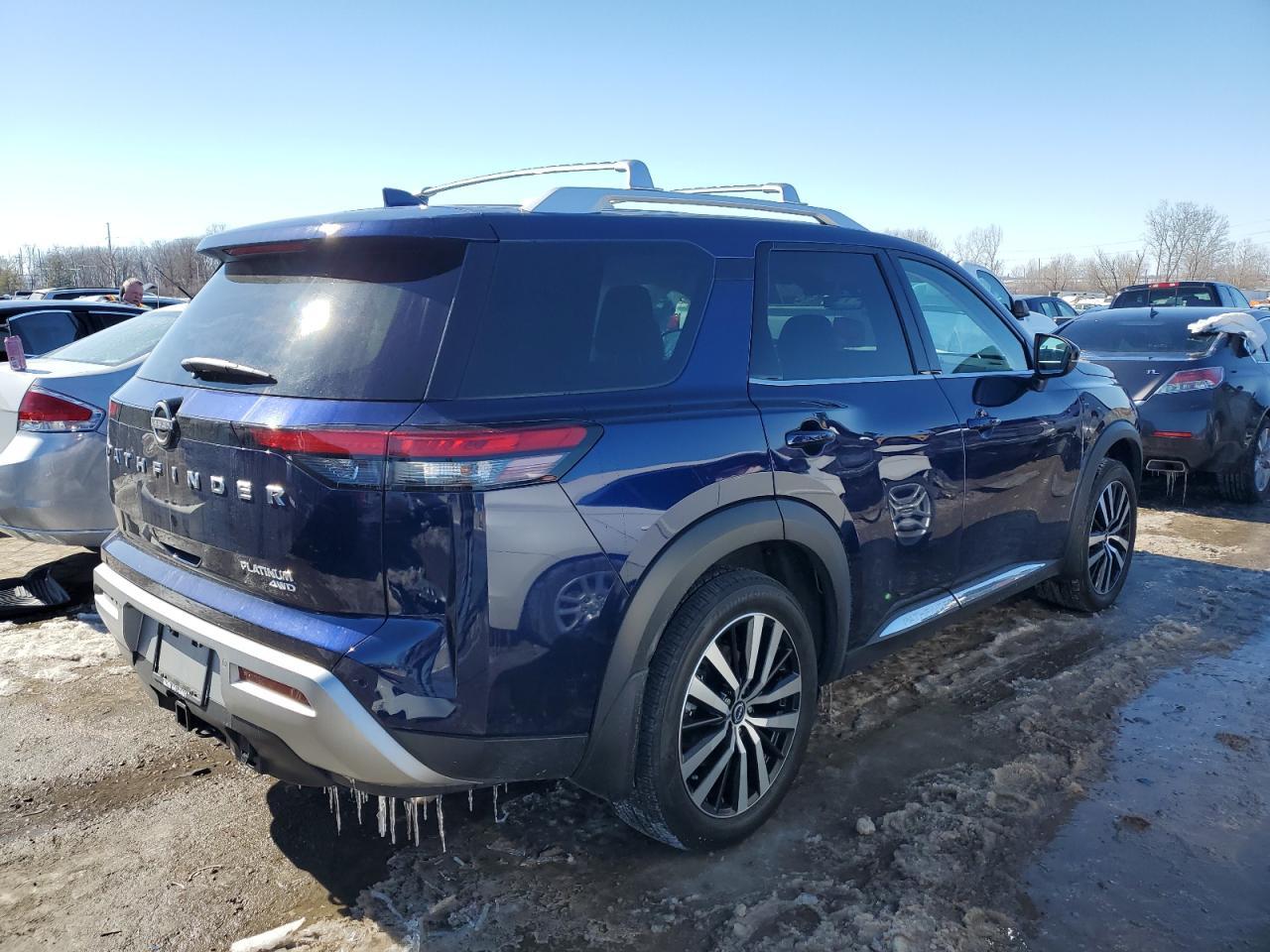 2023 NISSAN PATHFINDER