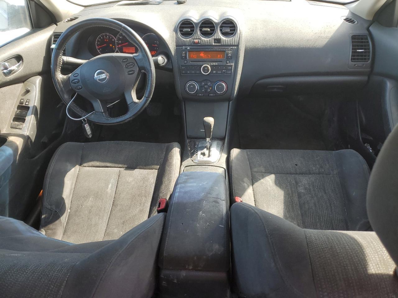 2010 NISSAN ALTIMA