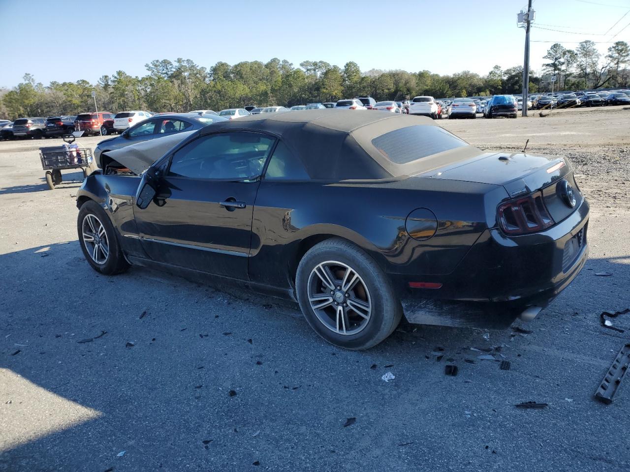 2013 FORD MUSTANG