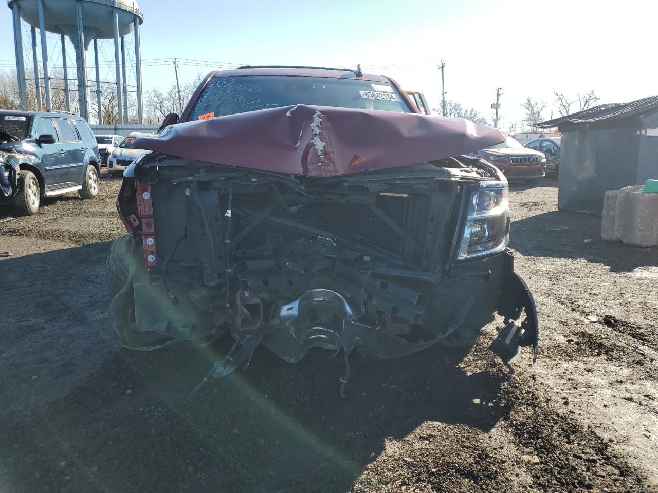 2016 CHEVROLET Suburban