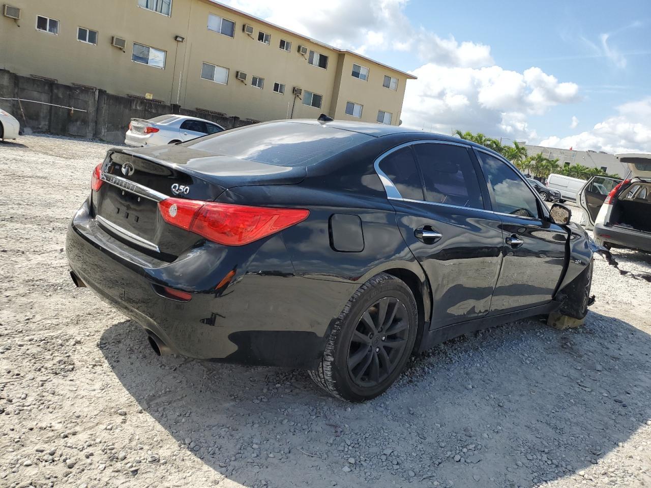 2017 INFINITI Q50