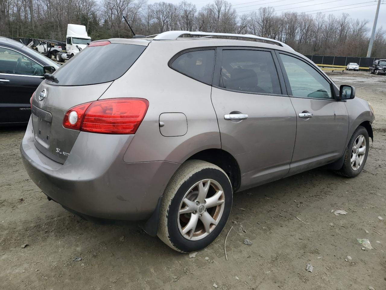 2010 NISSAN ROGUE