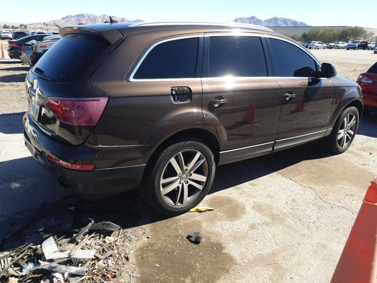 2013 AUDI Q7