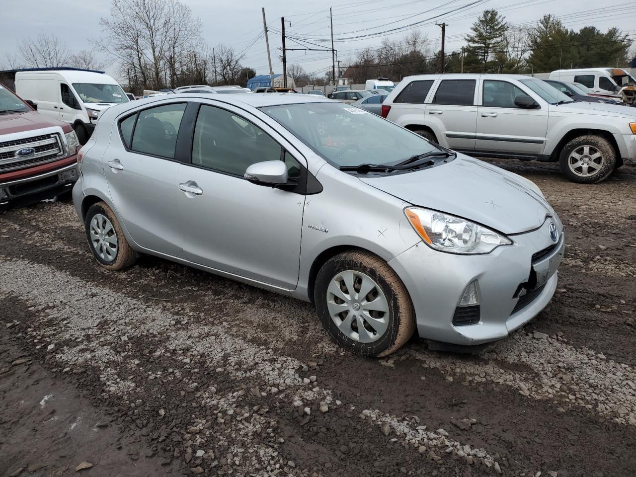 2013 TOYOTA PRIUS