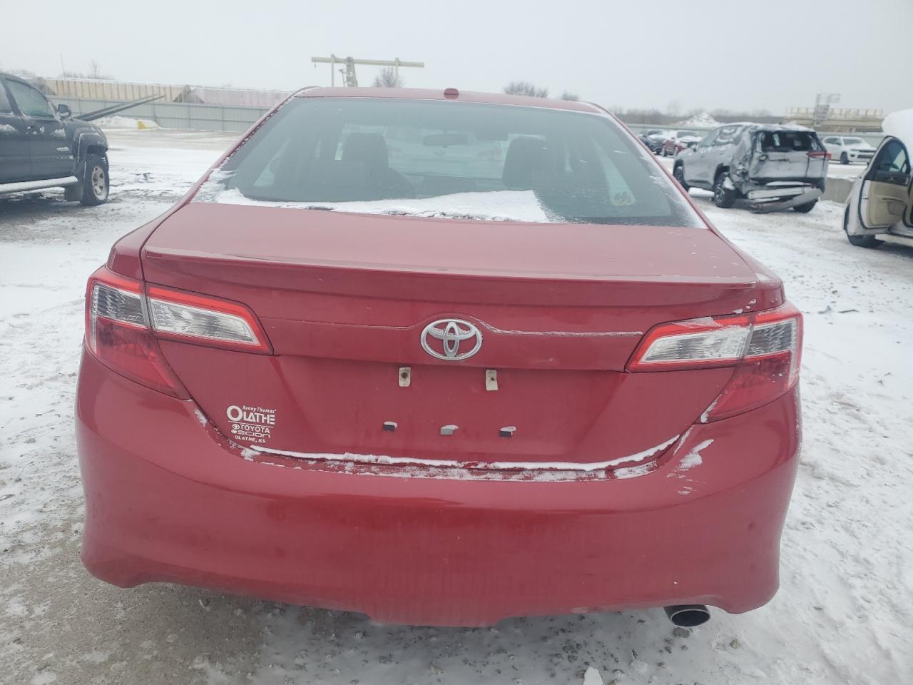 2014 TOYOTA CAMRY